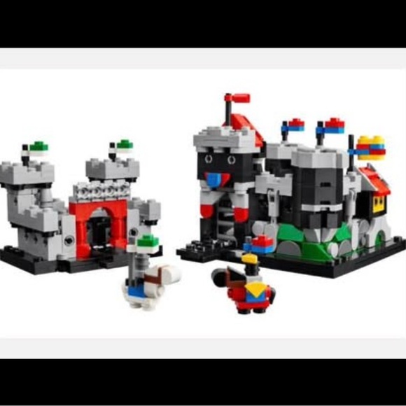 LEGO 40775 Mini Knights Castle Building Set 590pcs NEW - Picture 2 of 2